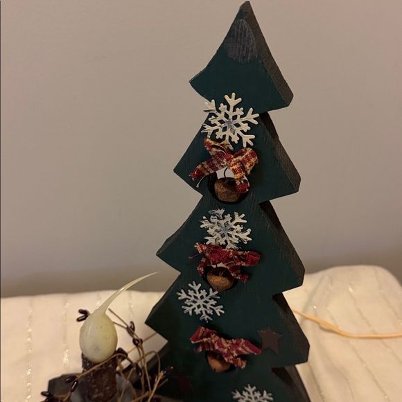 Christmas Tree - Picture 2 of 4